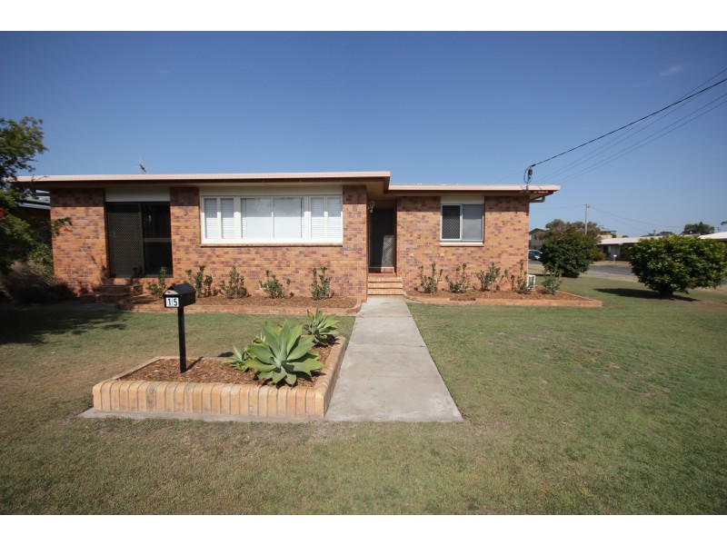 15 Dixon Street, Kepnock QLD 4670