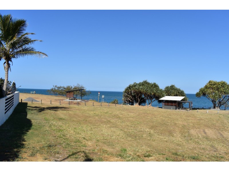 5  Arthur Brown Court, Coral Cove QLD 4670