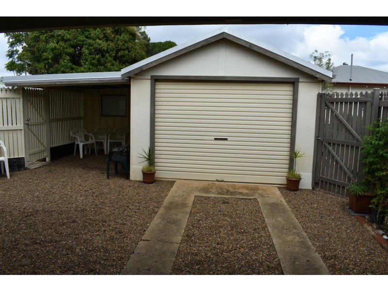 15  Cattermull Street, Svensson Heights QLD 4670