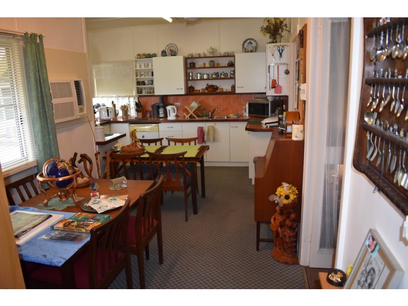 15  Cattermull Street, Svensson Heights QLD 4670