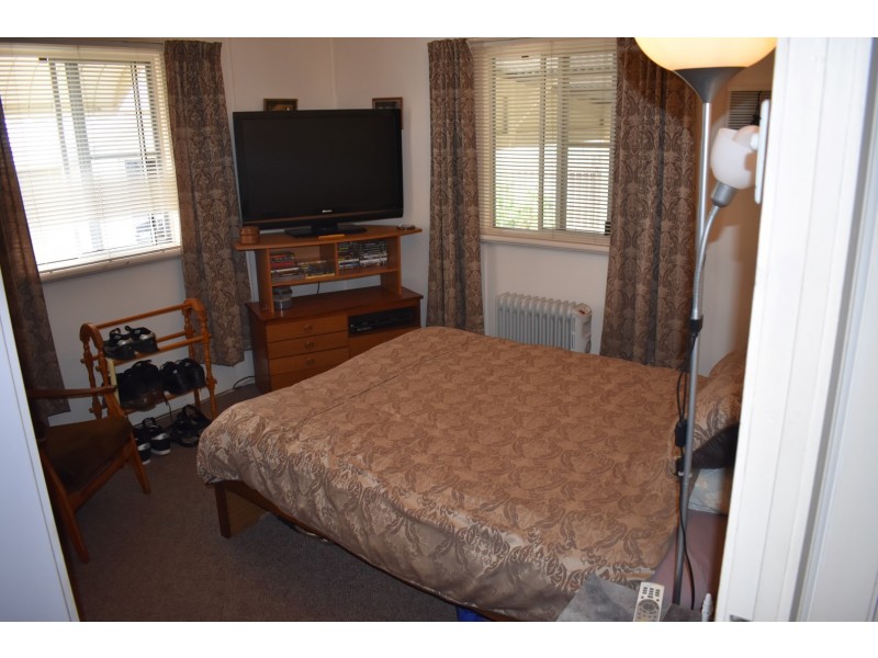 15  Cattermull Street, Svensson Heights QLD 4670