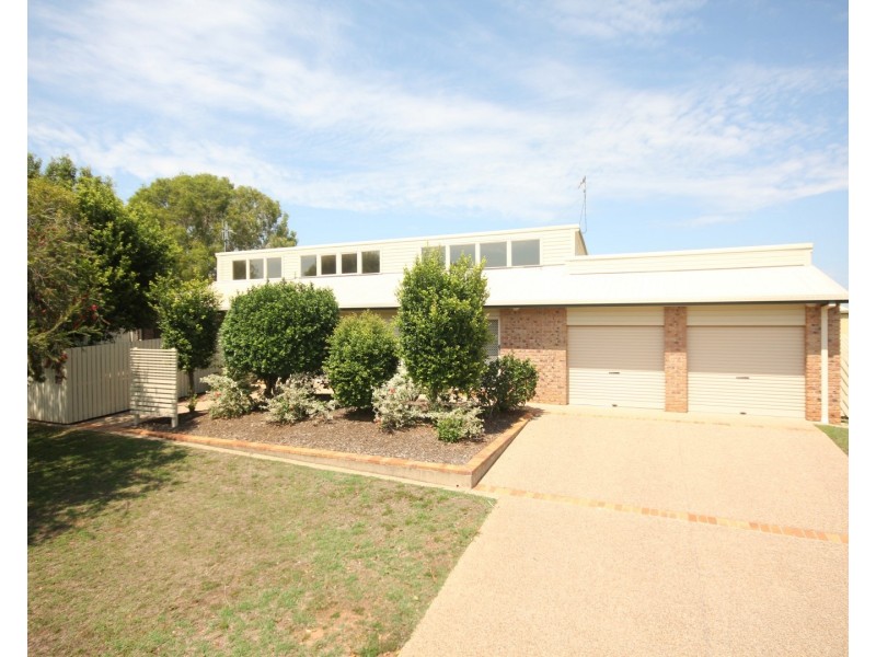 26  St Lucia Crescent, Avoca QLD 4670