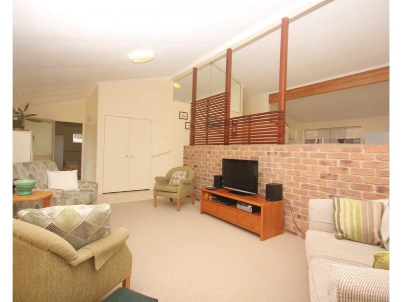 26  St Lucia Crescent, Avoca QLD 4670