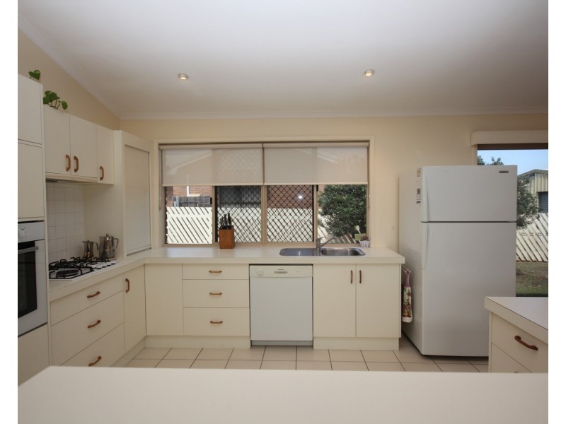 26  St Lucia Crescent, Avoca QLD 4670