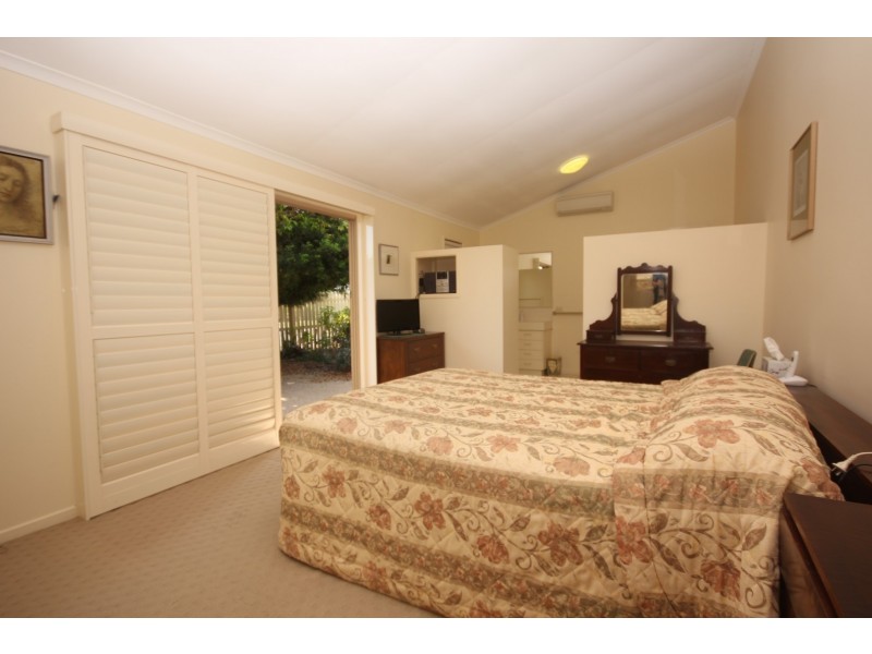 26  St Lucia Crescent, Avoca QLD 4670