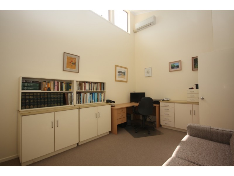 26  St Lucia Crescent, Avoca QLD 4670