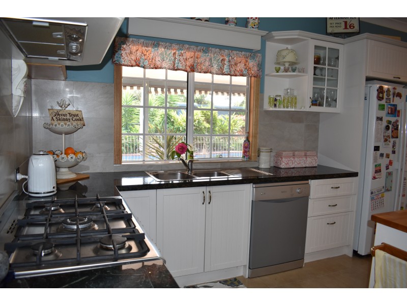 117  Branyan Street, Svensson Heights QLD 4670