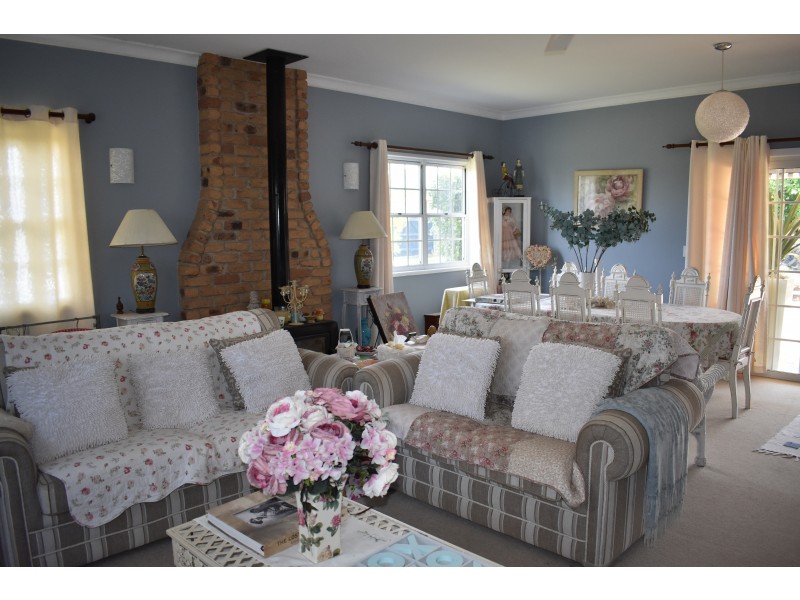 117  Branyan Street, Svensson Heights QLD 4670