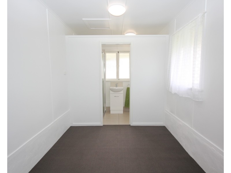 24 Faldt Street, Norville QLD 4670