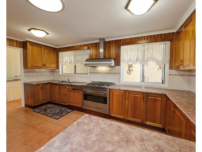 2343  Childers Road, Elliott QLD 4670