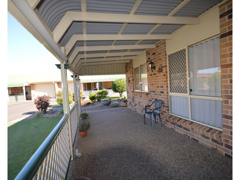 8/23  Thabeban Street, Avenell Heights QLD 4670