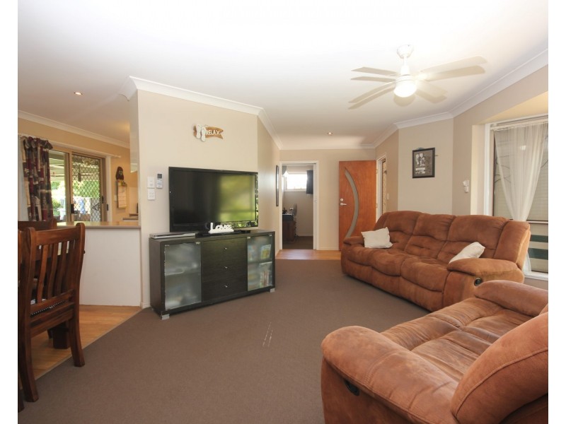 43 Spinnaker Boulevard, Innes Park QLD 4670