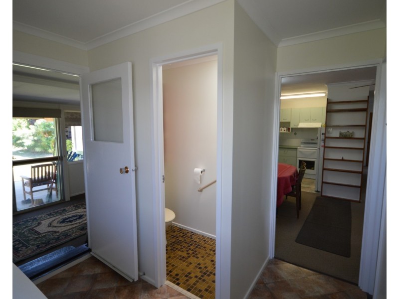 7  Robertson Street, Kepnock QLD 4670