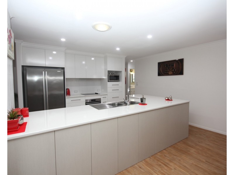 28  Clydesdale Ave, Branyan QLD 4670