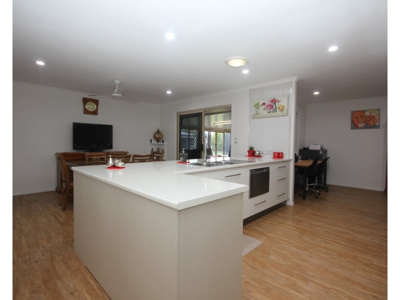 28  Clydesdale Ave, Branyan QLD 4670