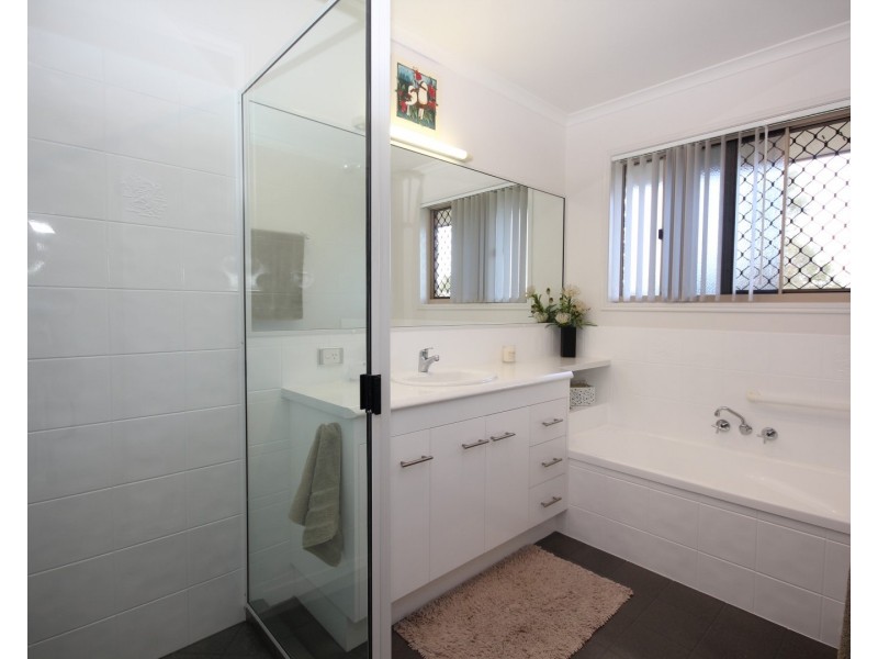 28  Clydesdale Ave, Branyan QLD 4670