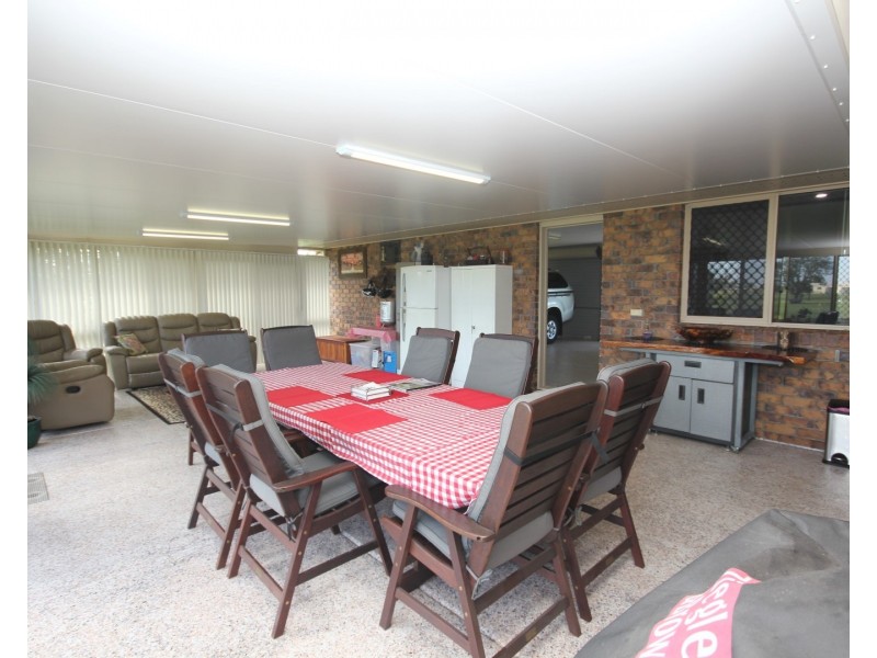 28  Clydesdale Ave, Branyan QLD 4670