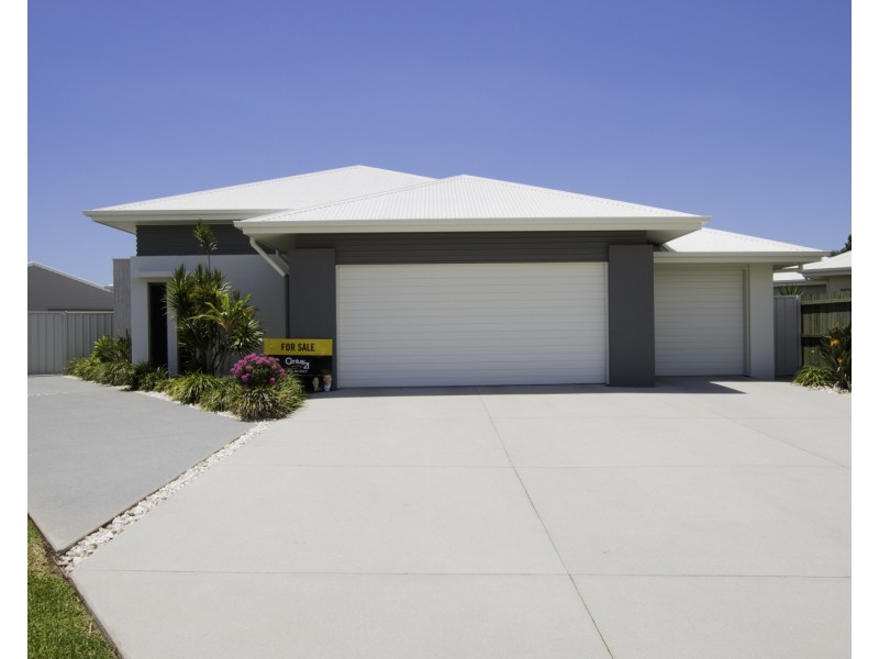 1  Masthead Drive, Bargara QLD 4670