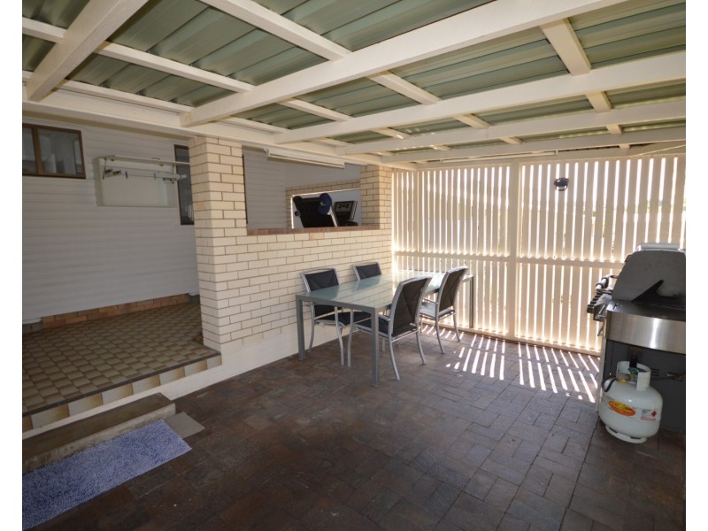 6 Thorburn Street, Svensson Heights QLD 4670