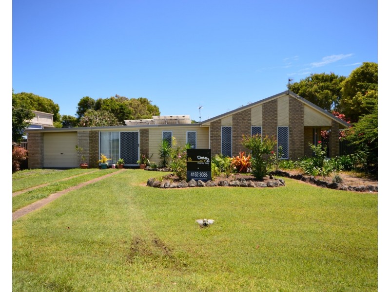 3 Schleger Street, Burnett Heads QLD 4670