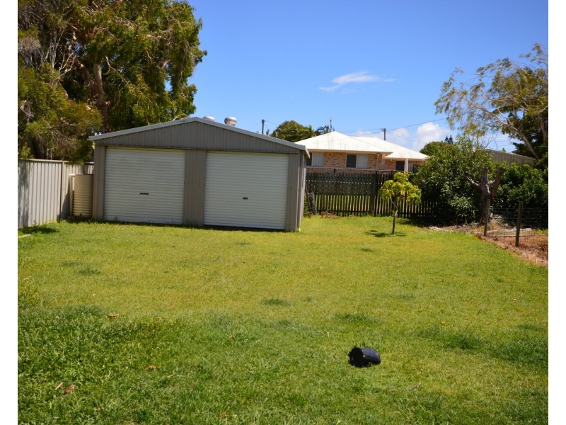 3 Schleger Street, Burnett Heads QLD 4670