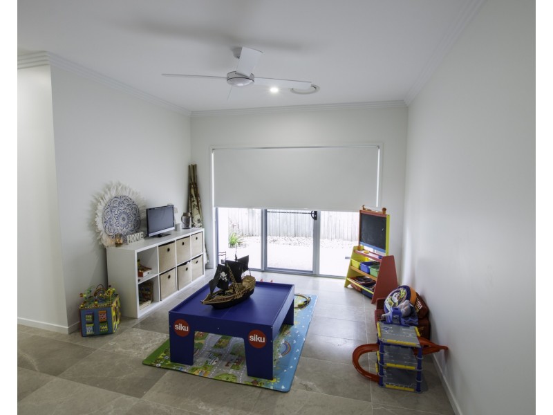 1 Outrigger Close, Bargara QLD 4670