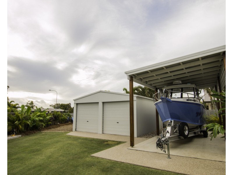 1 Outrigger Close, Bargara QLD 4670