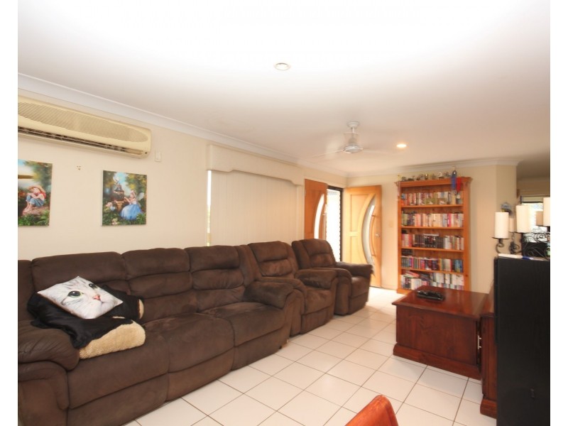 19 Forbes Court, Avoca QLD 4670