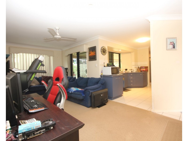 19 Forbes Court, Avoca QLD 4670