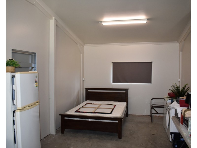 18  Willis Street, Sharon QLD 4670