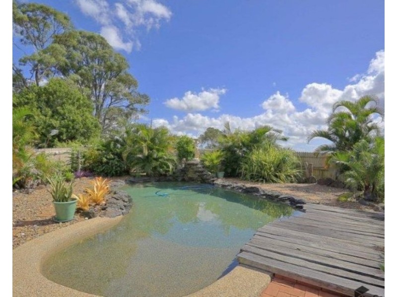 18  Willis Street, Sharon QLD 4670