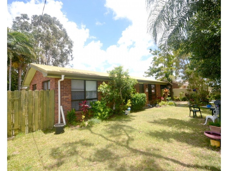 13 Cooper Court, Avenell Heights QLD 4670