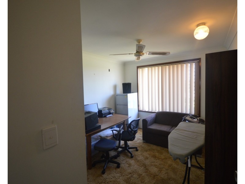 10  Woolley Street, Avenell Heights QLD 4670