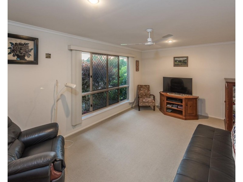 9  Forbes Court, Avoca QLD 4670