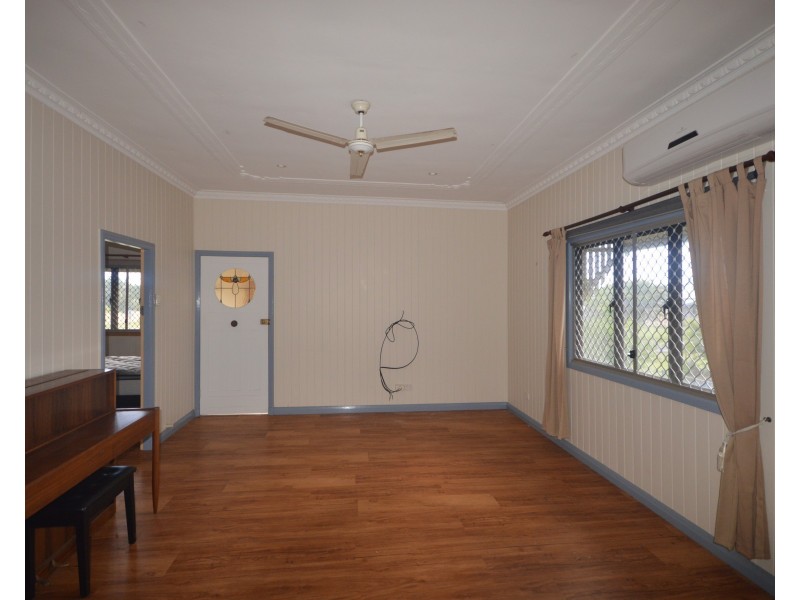 47 Hunter Street, Walkervale QLD 4670