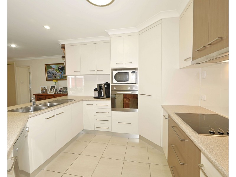 5 Linderberg Street, Kalkie QLD 4670