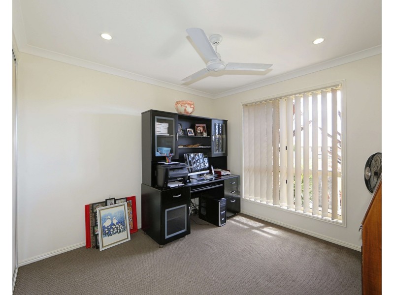 5 Linderberg Street, Kalkie QLD 4670