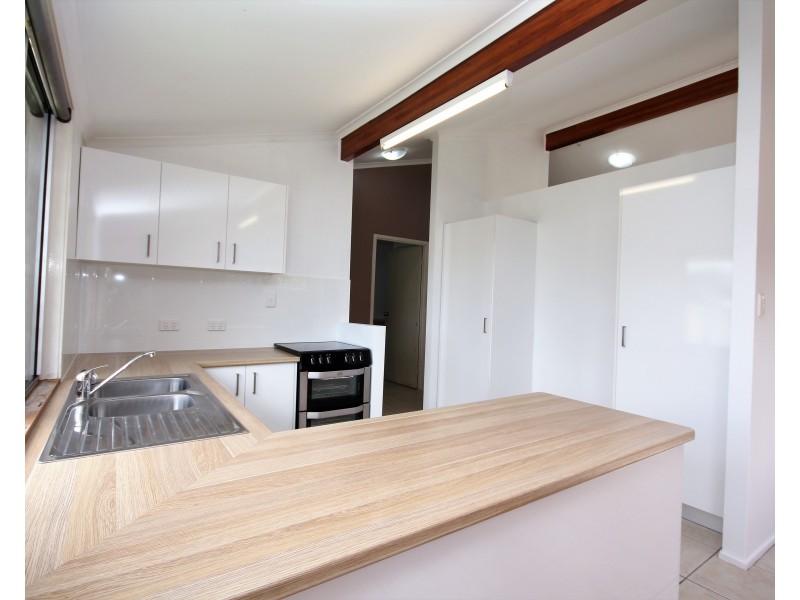 50 Thabeban Street, Avenell Heights QLD 4670