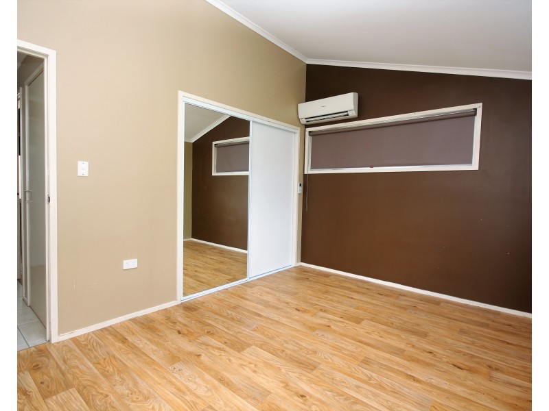 50 Thabeban Street, Avenell Heights QLD 4670