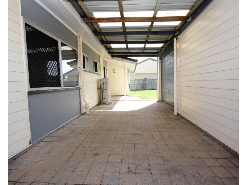 50 Thabeban Street, Avenell Heights QLD 4670