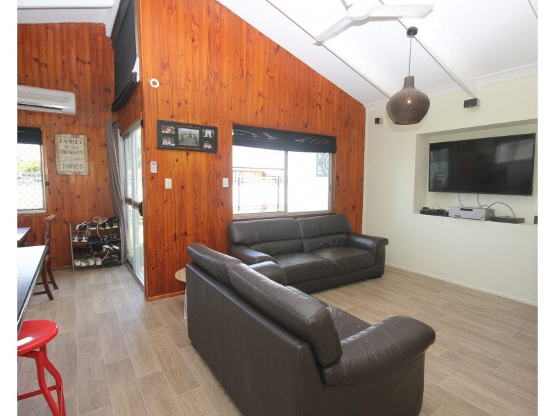 17 Brand Street, Norville QLD 4670