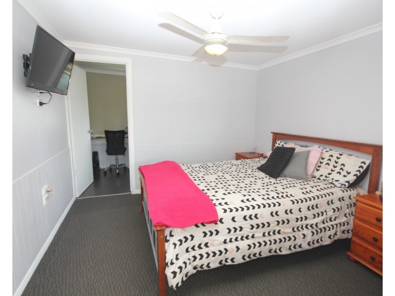 17 Brand Street, Norville QLD 4670