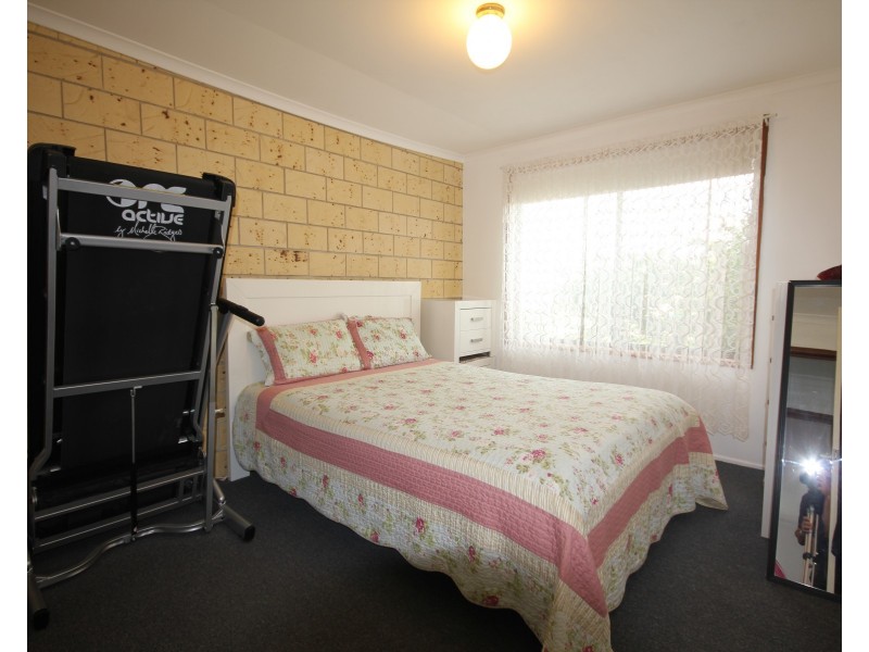 4 Novakoski Street, Kepnock QLD 4670
