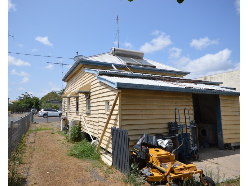 71 Ruddell Street, Bundaberg South QLD 4670