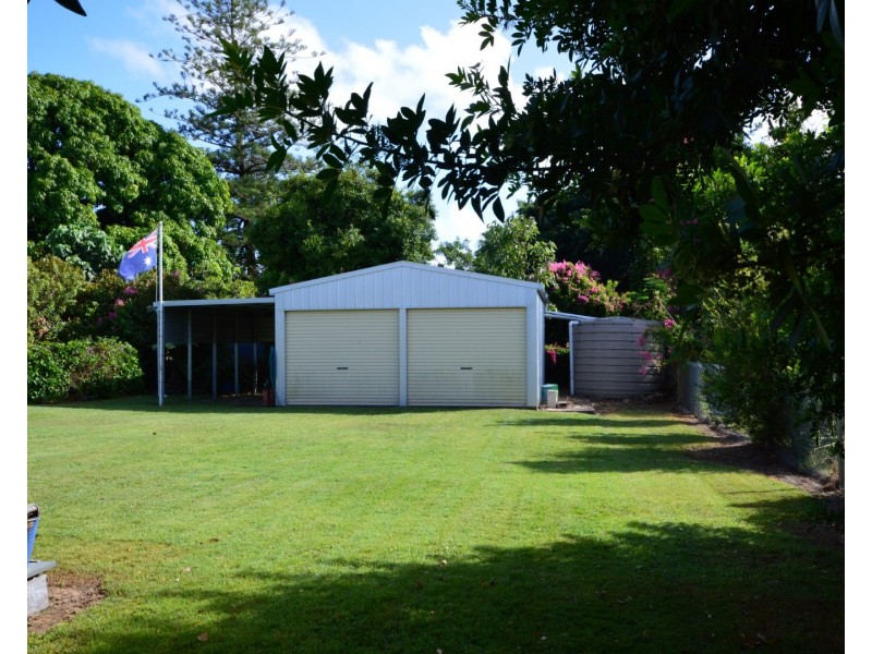 4  Coomber Street, Svensson Heights QLD 4670