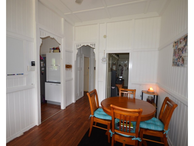 4  Coomber Street, Svensson Heights QLD 4670