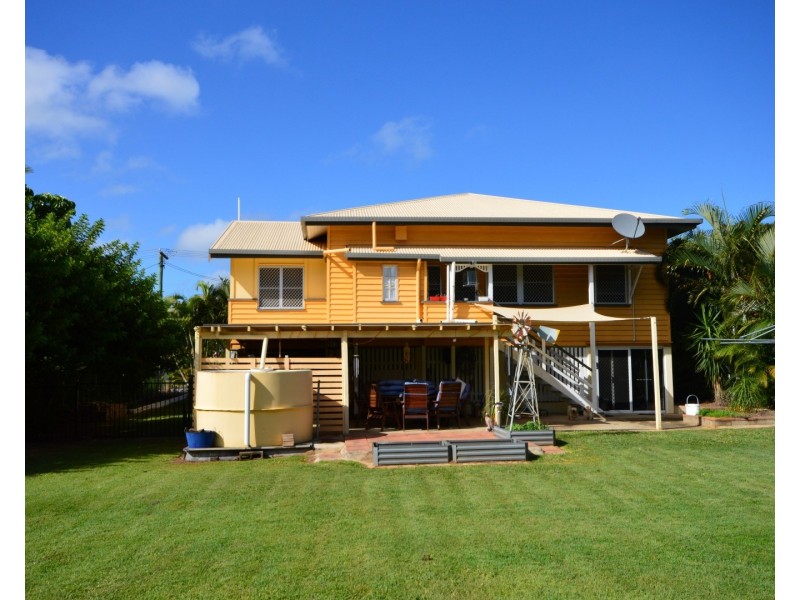 4  Coomber Street, Svensson Heights QLD 4670
