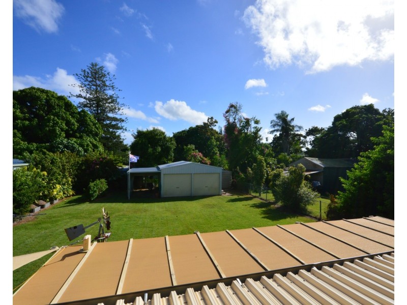 4  Coomber Street, Svensson Heights QLD 4670