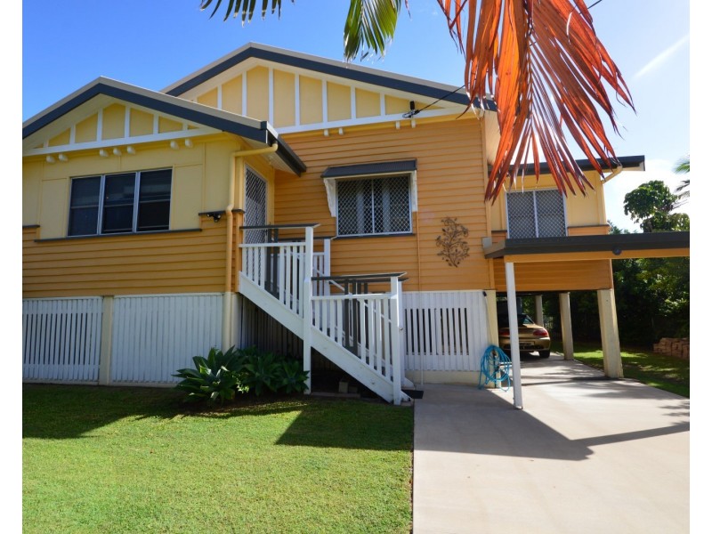 4  Coomber Street, Svensson Heights QLD 4670