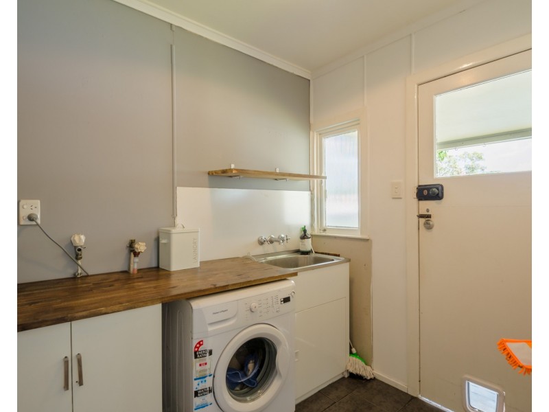 86 Sims Road, Walkervale QLD 4670
